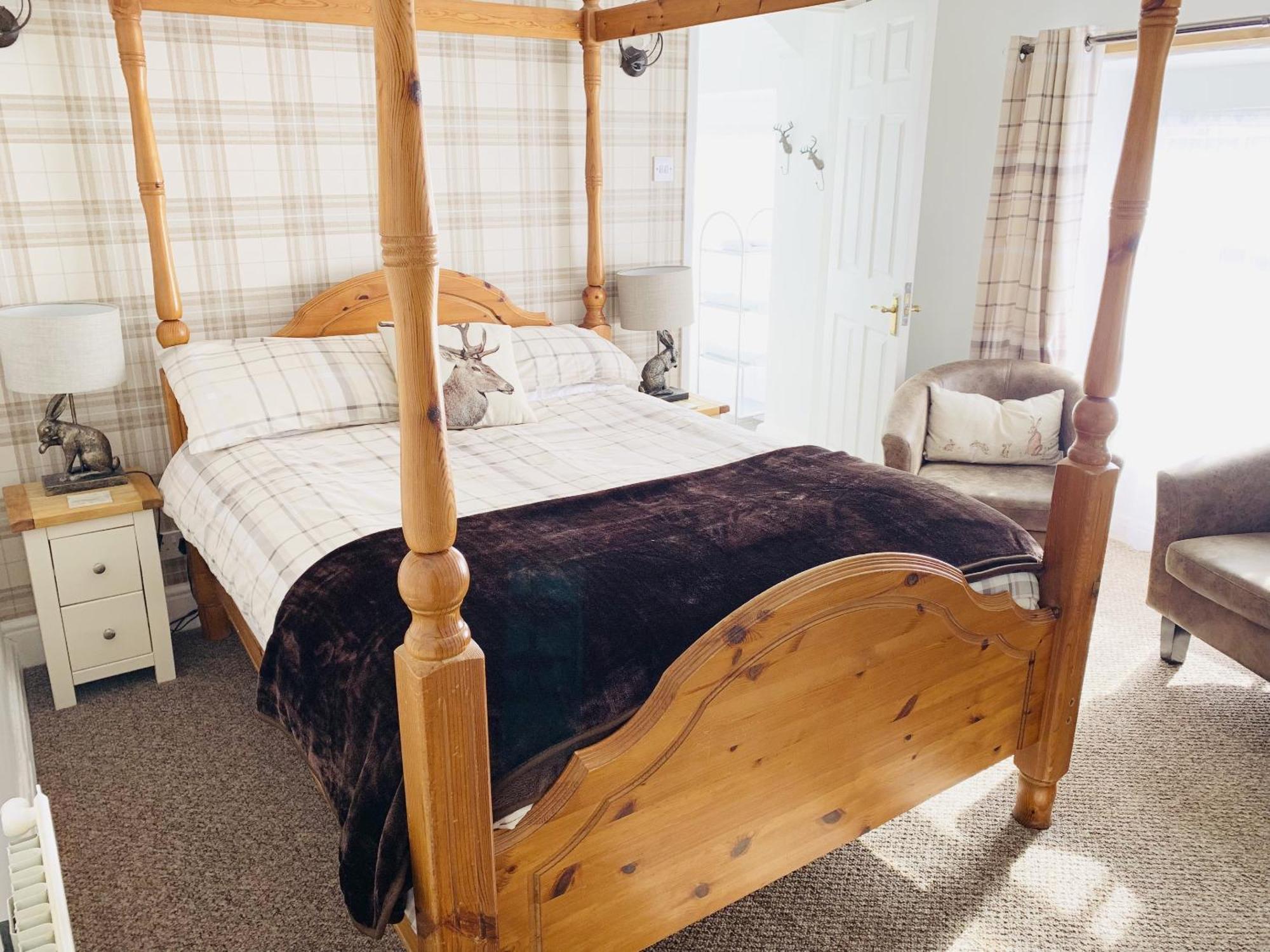 Double Room with Four Poster Bed